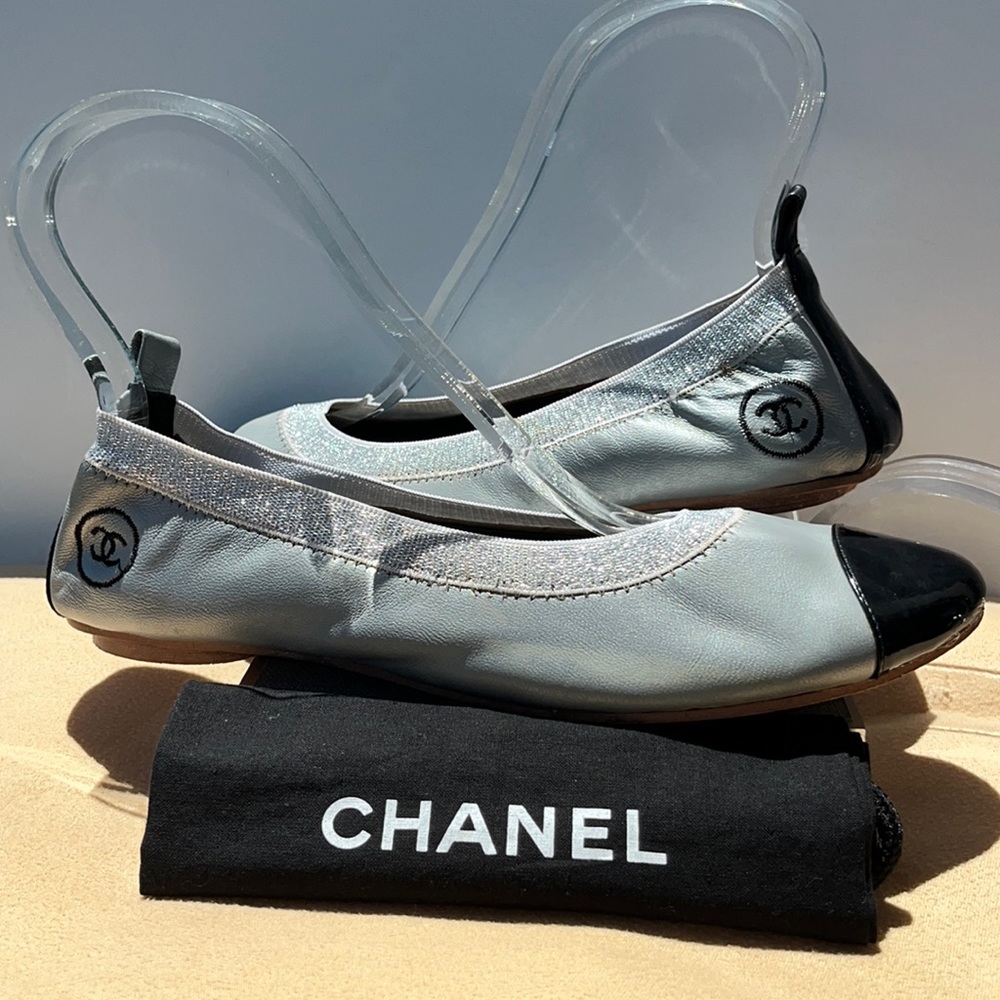Authentic Chanel Silver Lambskin/Black Patent Leather Elastic Ballet Flats Shoes